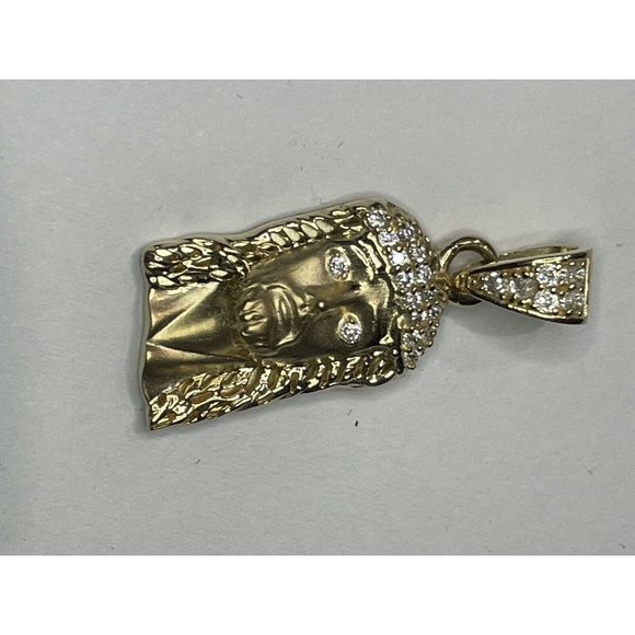 New Solid  14k Gold Sculpted Christ Head with Crown of Diamonds and diamond bail - Picture 3 of 9